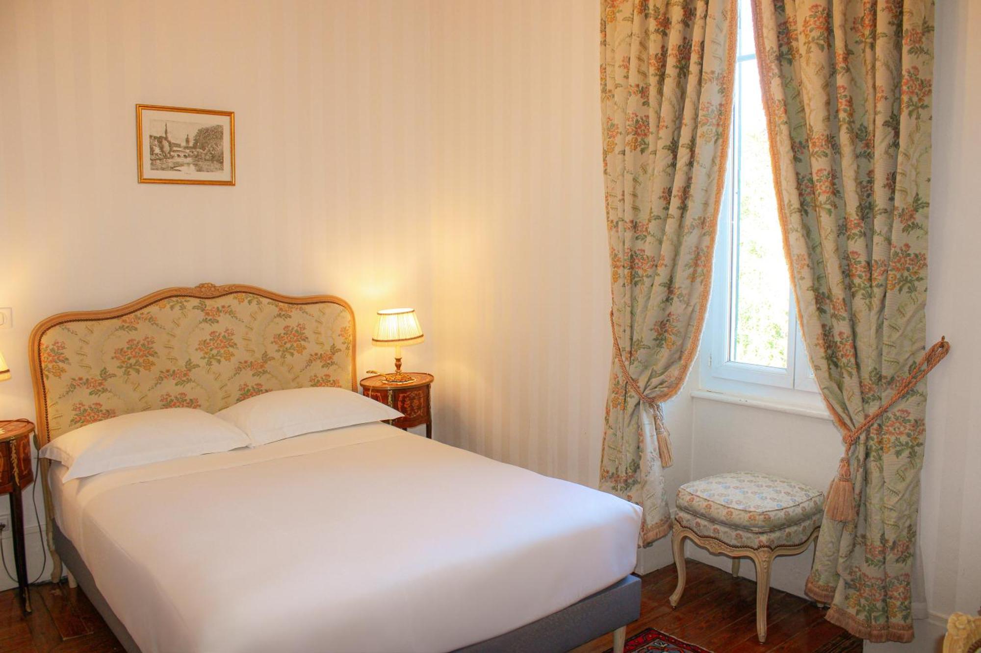 Hotel La Villa Fleurie Beaune  Exterior photo